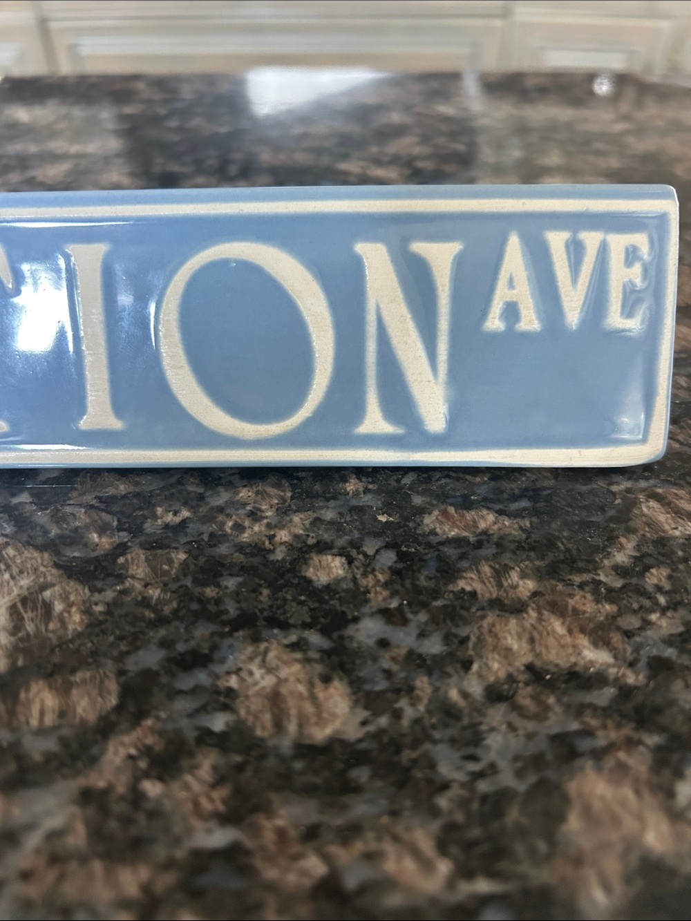 ASHLAND 8.5" FICTION AVE TABLETOP DECOR NWT - Picture 3 of 6
